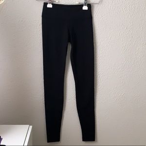 Lululemon Wunder Under leggings
